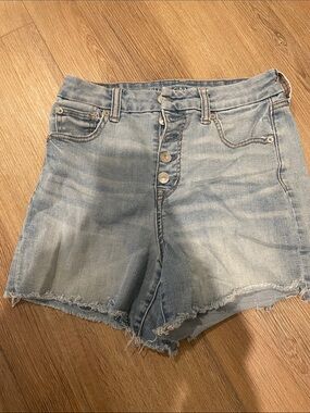 American Eagle Outfitters Light Wash Button-Front Denim Shorts